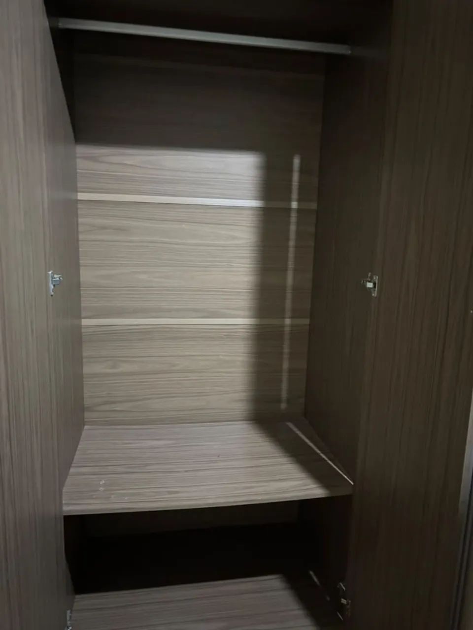 Guarda roupa grande 