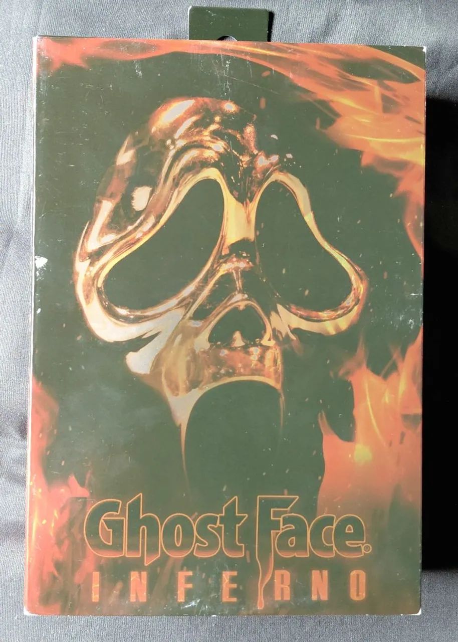 Neca - Ultimate Ghostface Inferno  - Foto 4