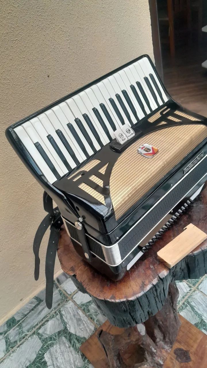 Acordeon todeschini 80 baixo  - Foto 5