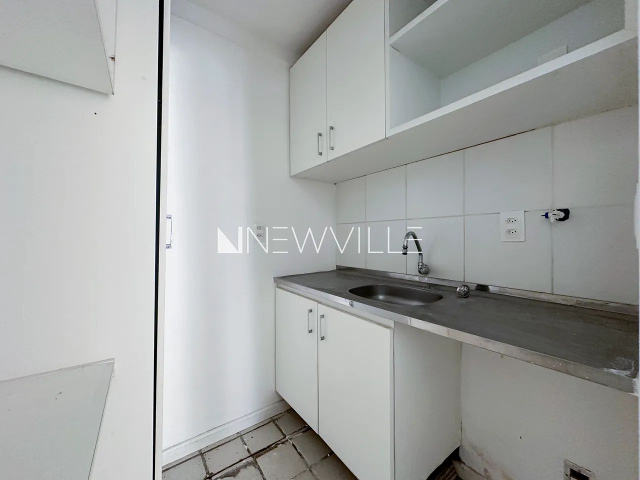 Sala comercial para alugar no Centro Empresarial Iberbras, em Boa Viagem  ampla, com vitri - Foto 5