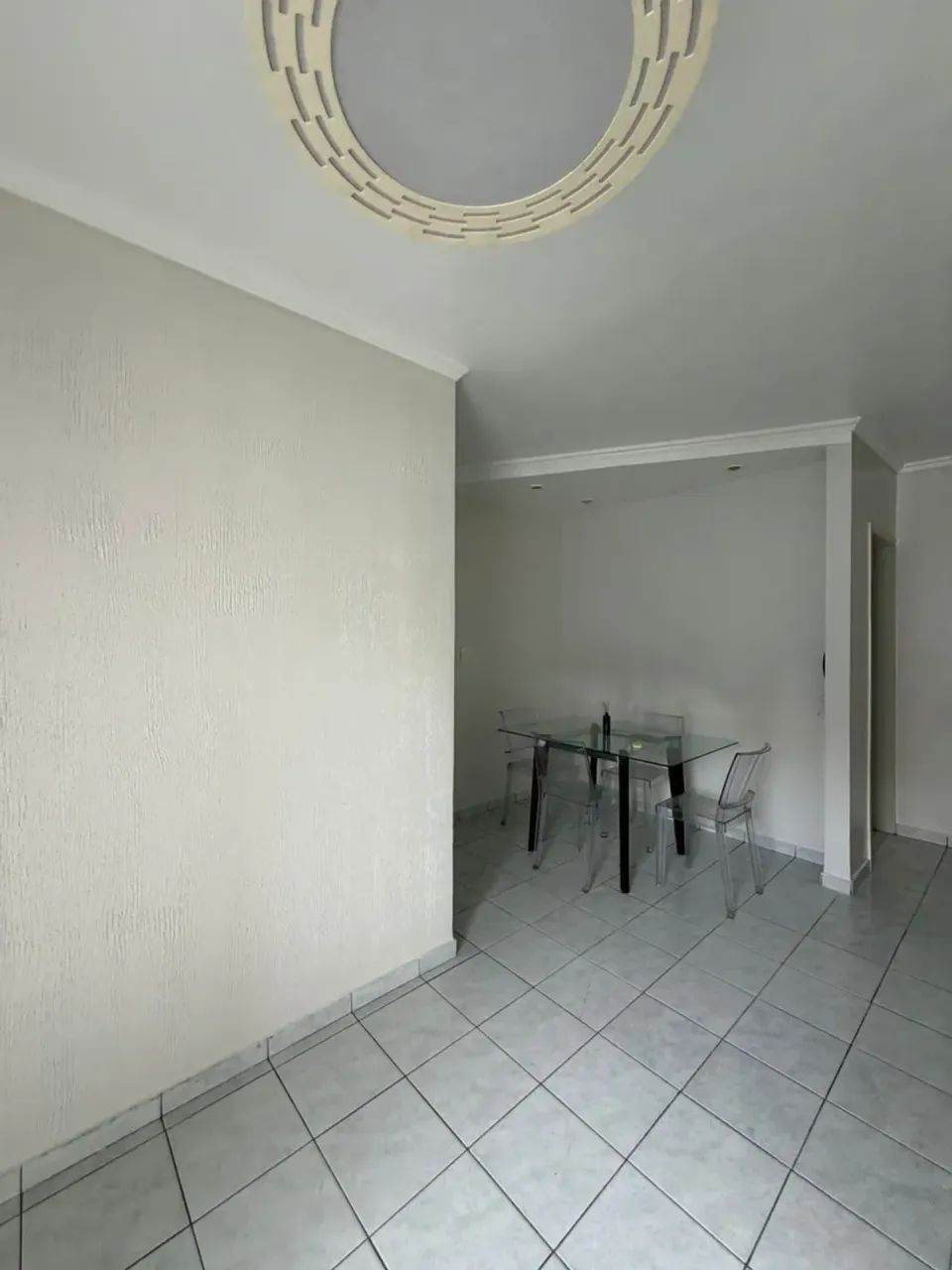 Apartamento com 3 quartos - Suíte e até 2 Vagas ( Carro pequeno ) - Foto 4