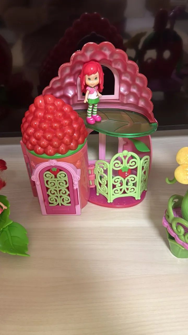 Brinquedos da Moranguinho e boneca   - Foto 4