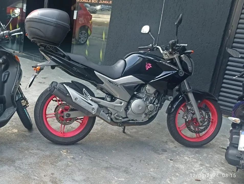 Fazer 250 2012