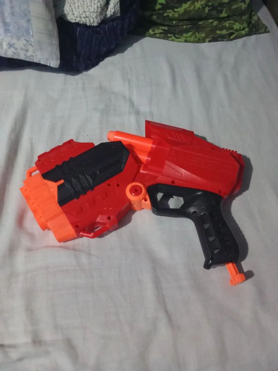 Vendo Nerf mega nova menos de 1 mês de uso  - Foto 3