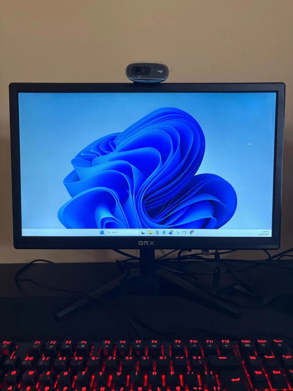 Monitor BRX 21 polegadas - novíssimo 