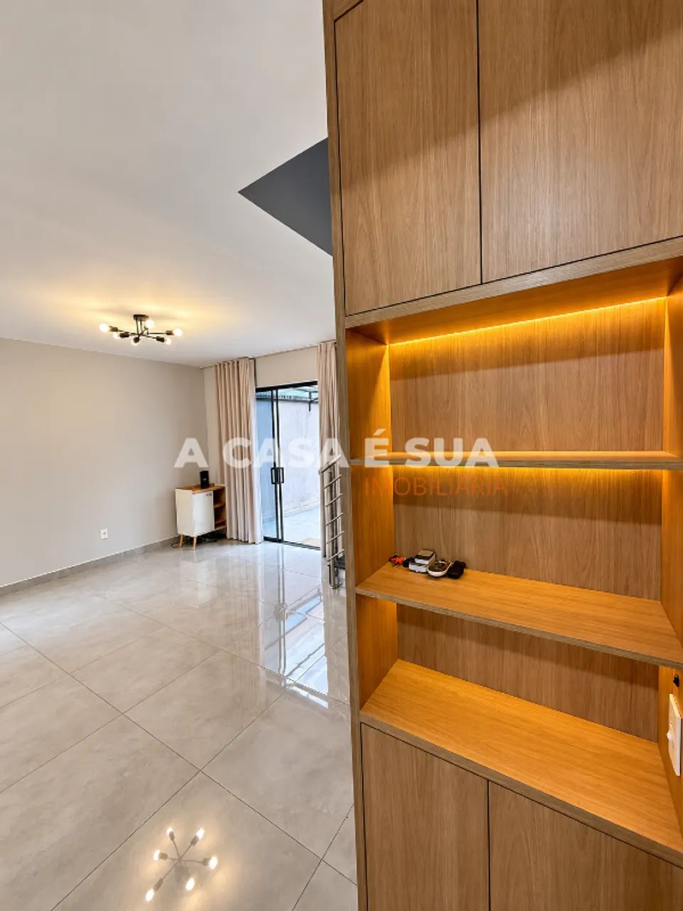 CASA PARA ALUGUEL COM 3 QUARTOS, SUÍTE, ÁREA GOURMET E HIDROMASSAGEM - Foto 4