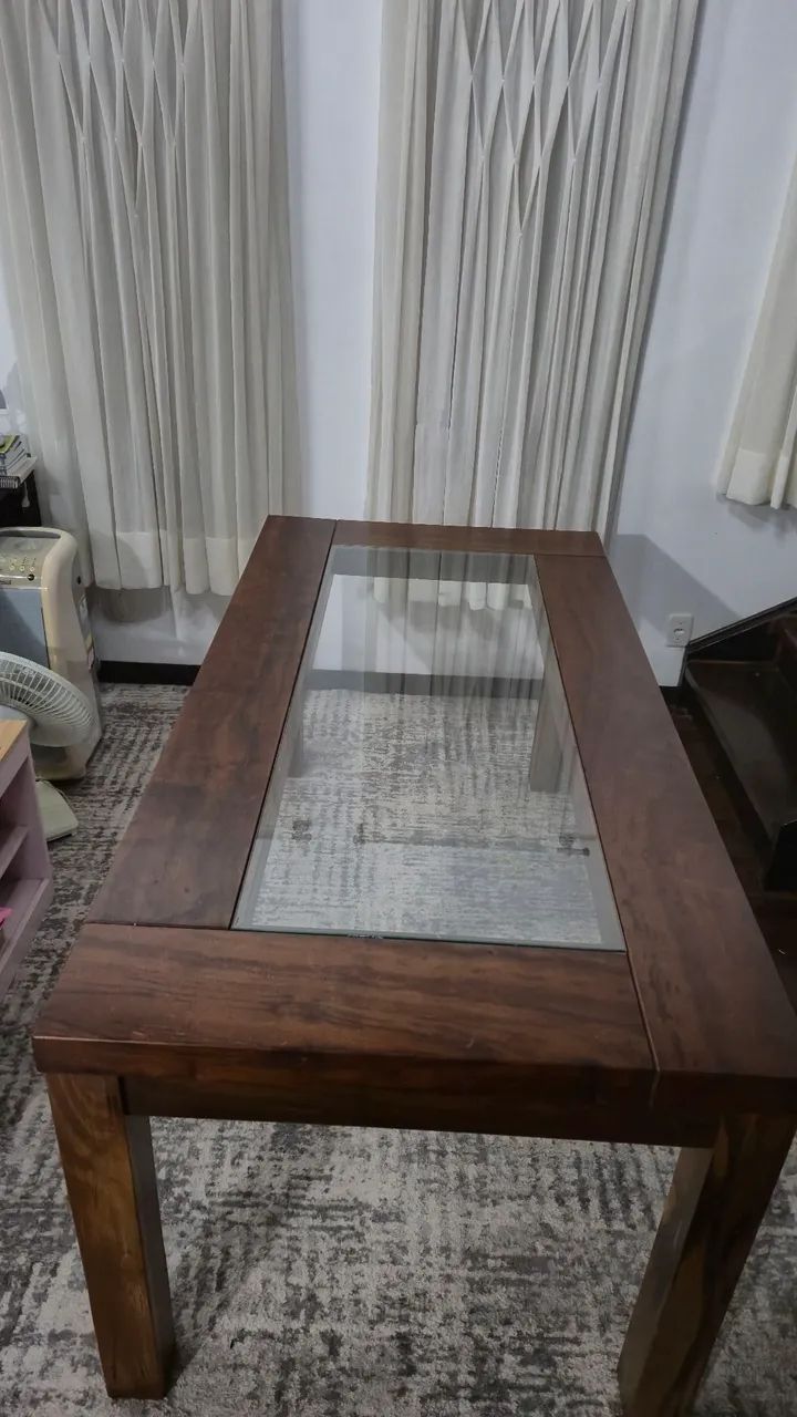 Mesa de jantar em imbuia e tampo de vidro  - Foto 5