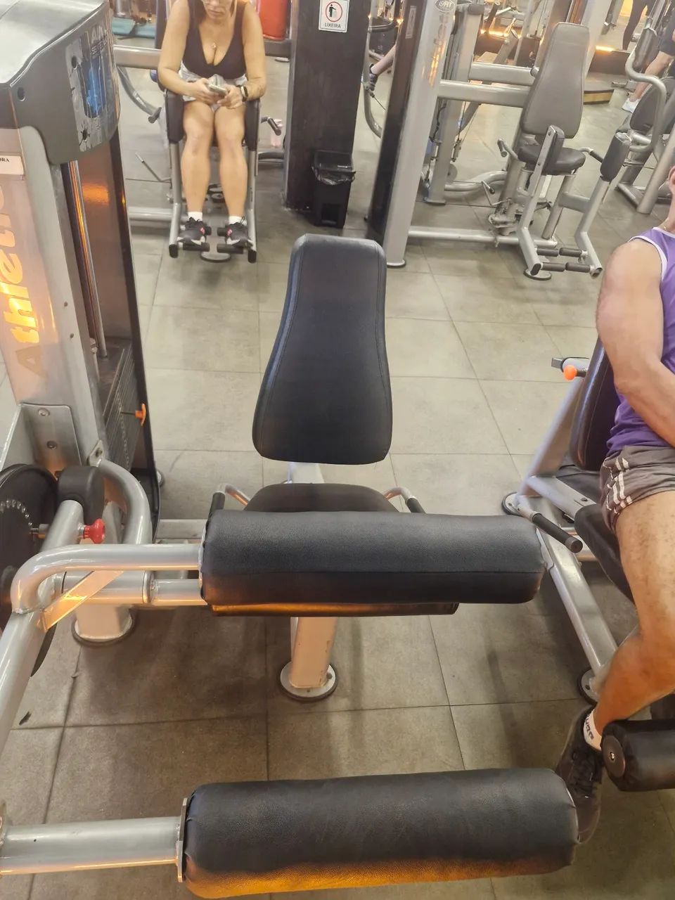 Cadeira Flexora Athletic - Foto 4
