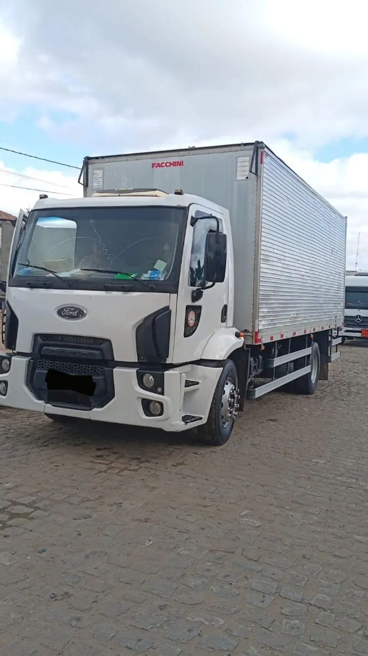 Ford Cargo Toco 1517 CN 2012 - Extra, particular. - Foto 3