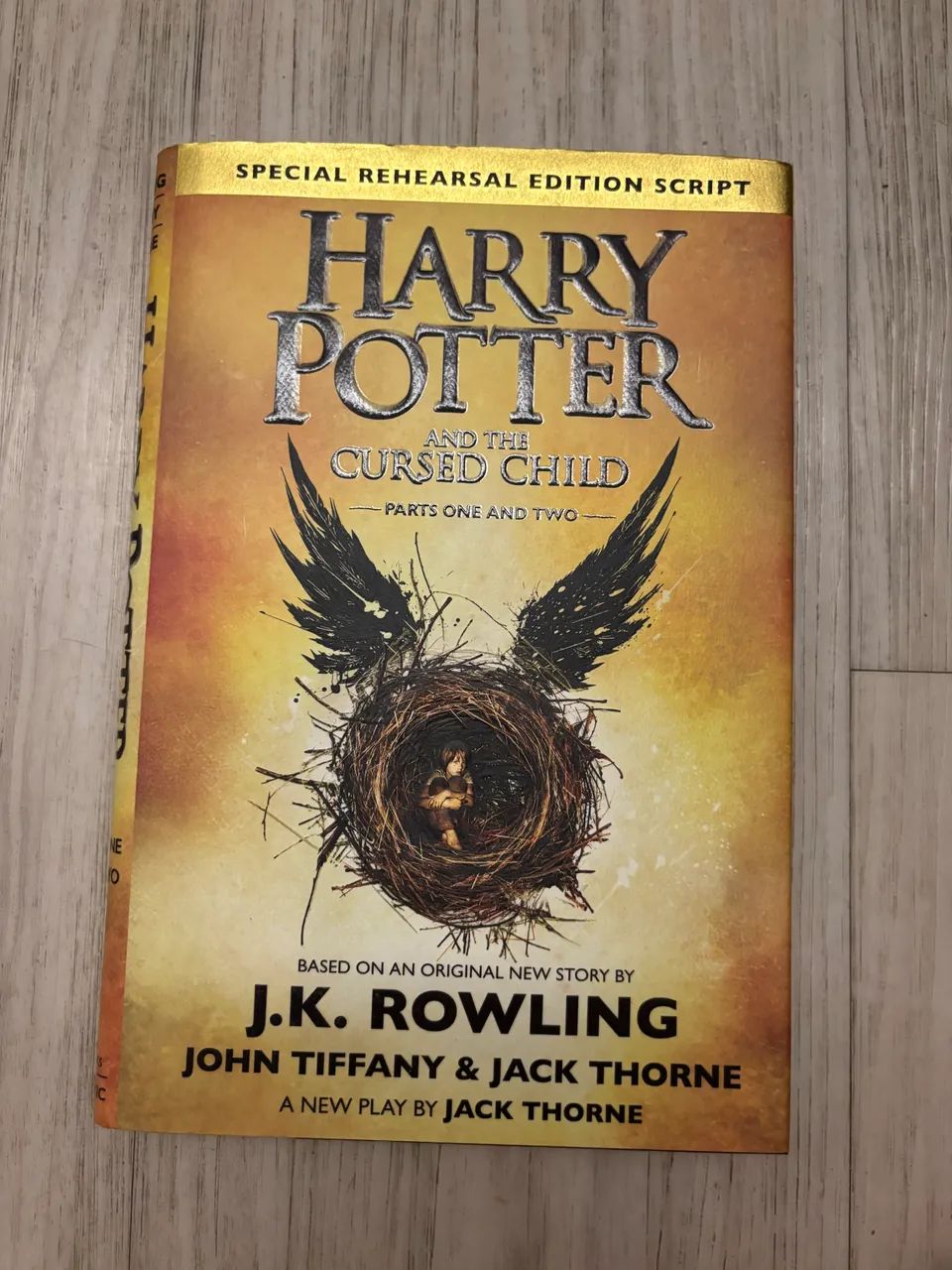 Harry Potter e a Criança Amaldiçoada em inglês 