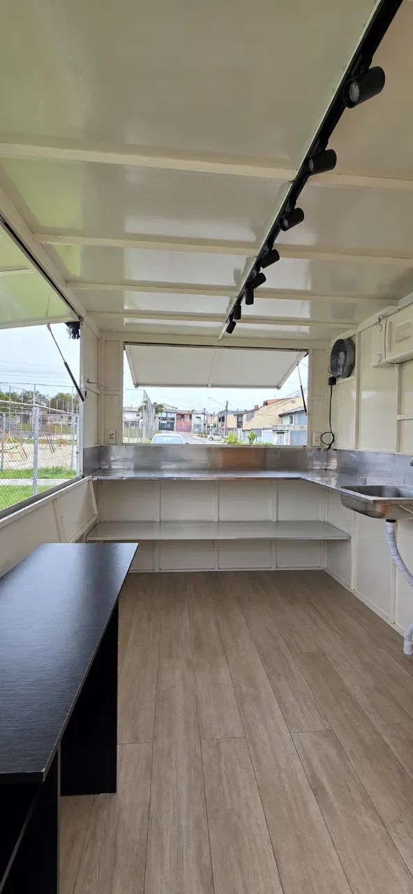 Trailer Food Truck 3x2 2022 Documentado e Pronto para Trabalhar - Foto 2