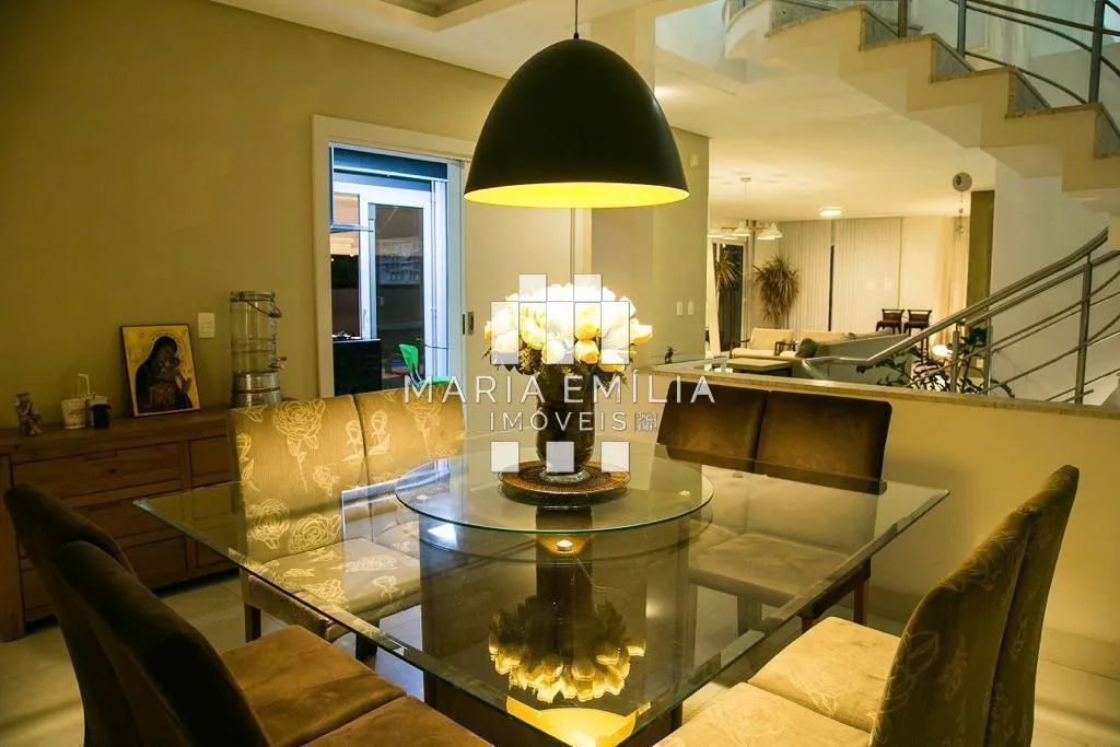 Casa à venda em Florianópolis, Jurerê, com 5 quartos, com 436 m² - Foto 4