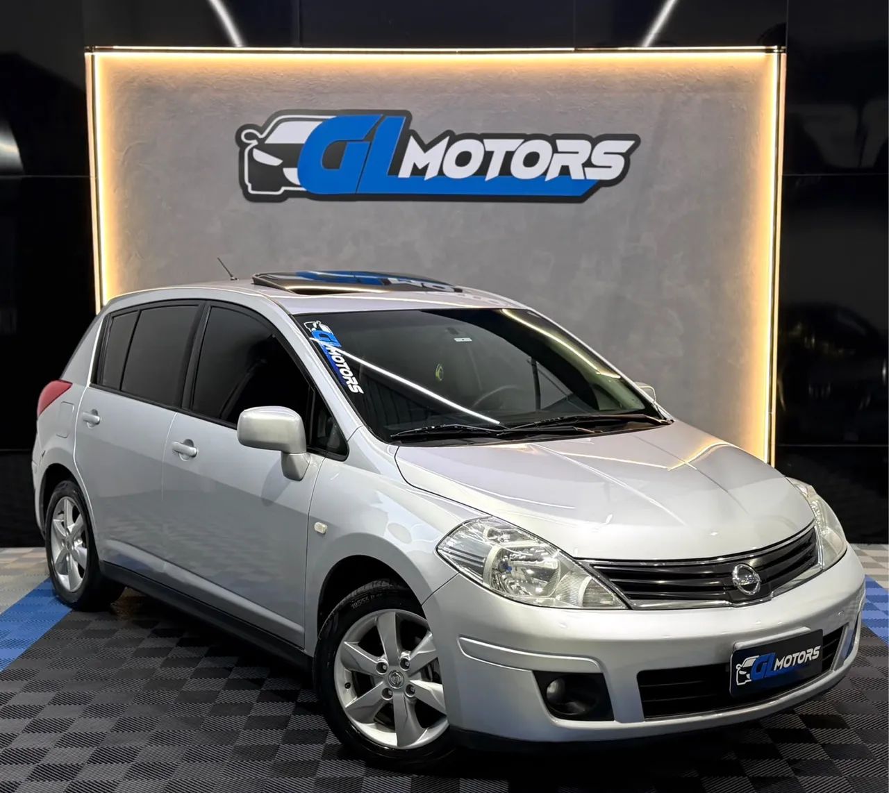 Nissan Tiida TIIDA SL 1.8/1.8 Flex 16V Mec. 2010