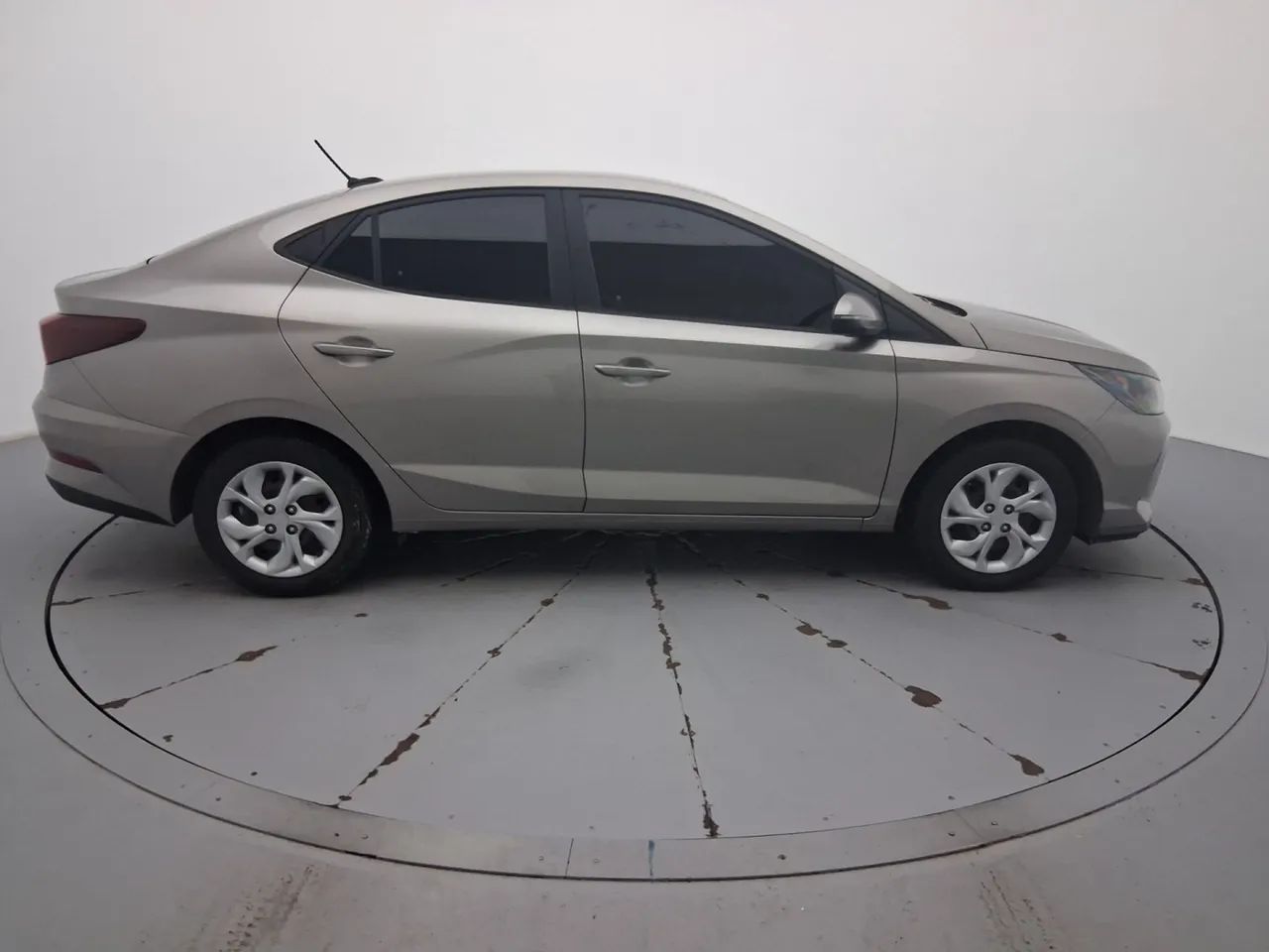 Hyundai HB20S Comfort Plus 1.0 TB Flex 12V Mec., foto 6 de 18