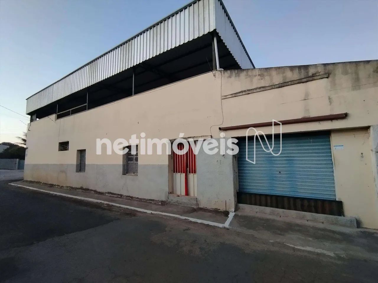 Venda Prédio Tavares de Minas Pará de Minas