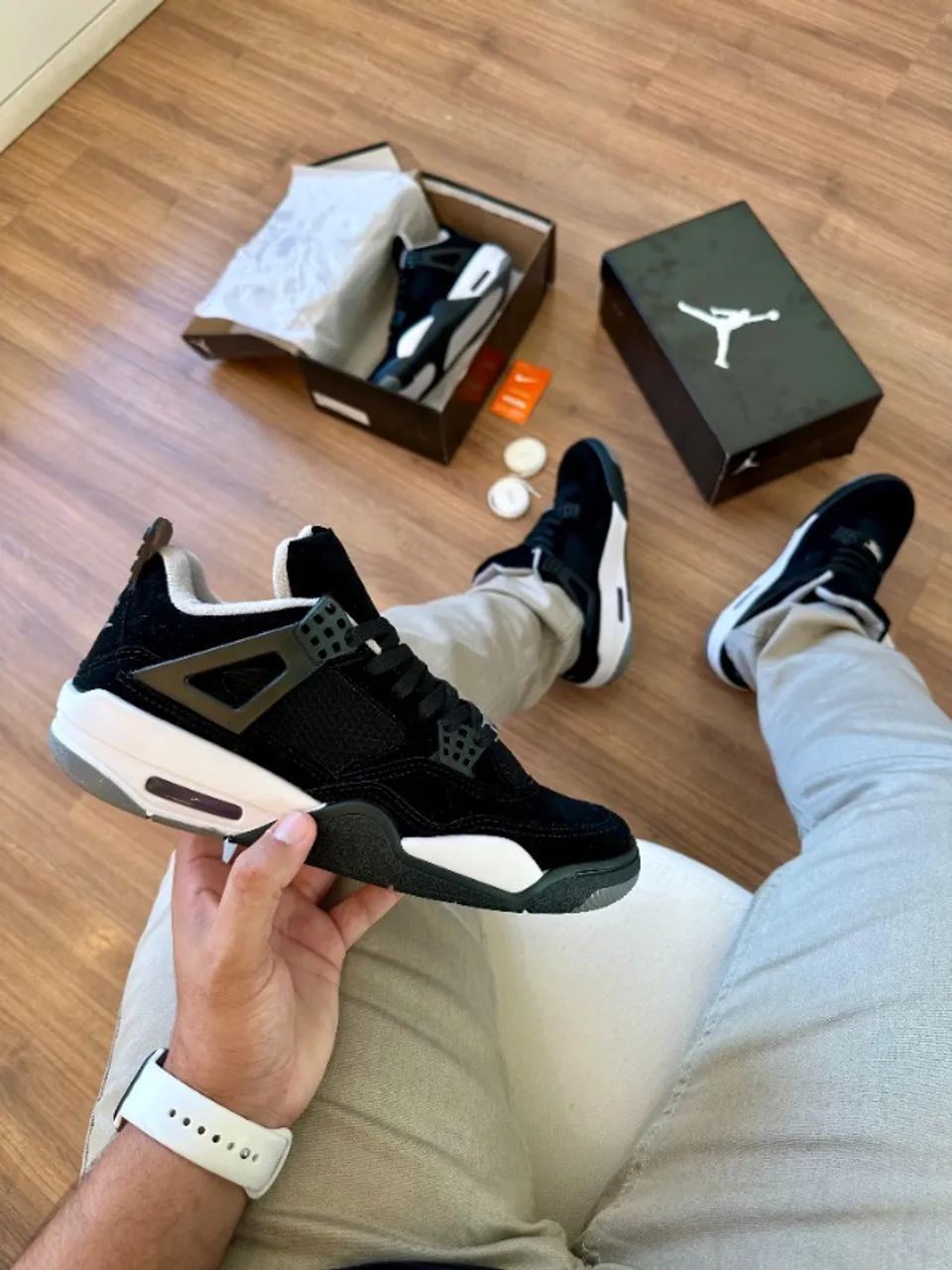 Tênis Nike Jordan 4 Preto Solado Branco Masculino Premium