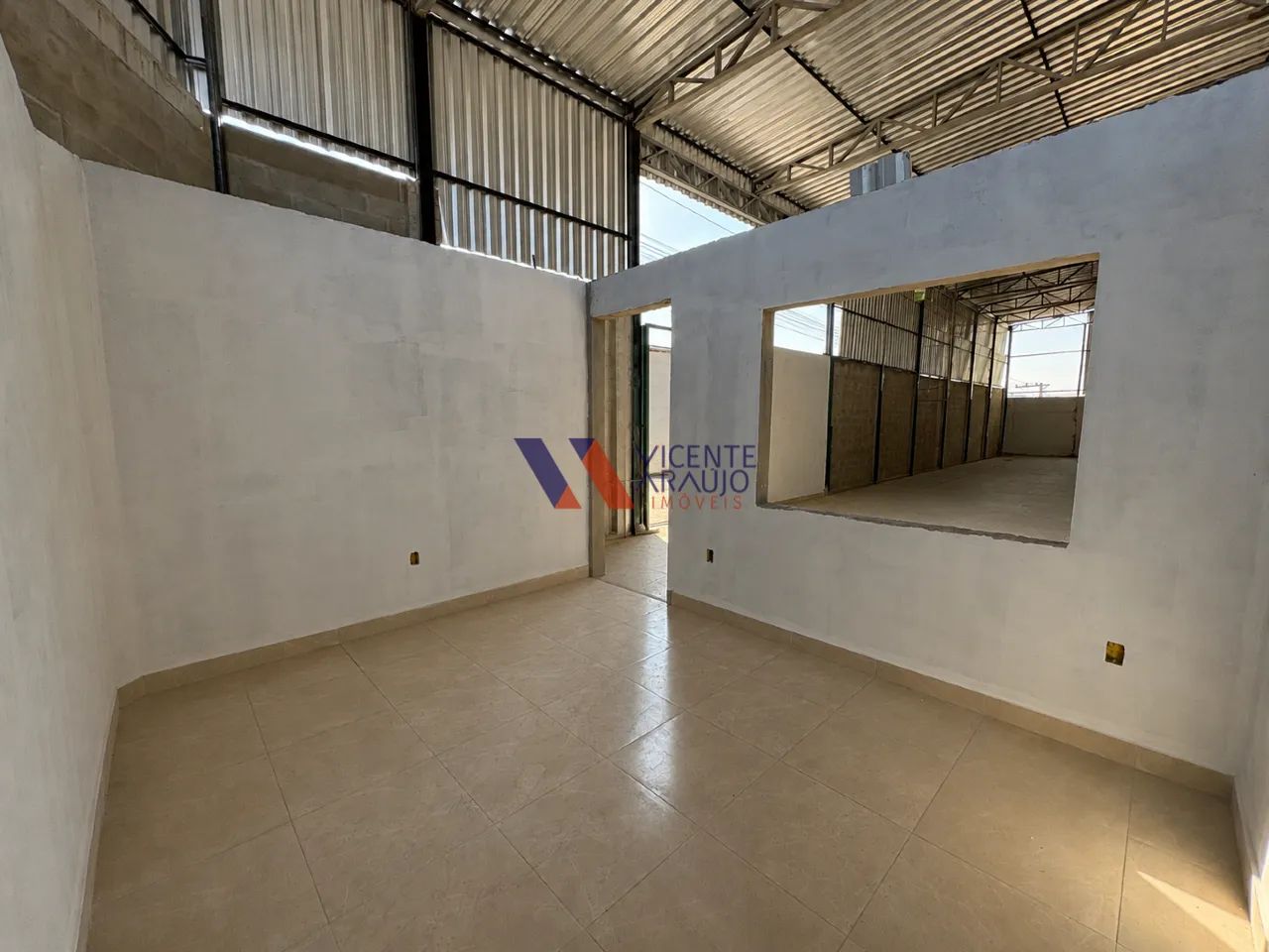 Galpão 350m² próximo a avenida Rio Maidera no PTB - Foto 3