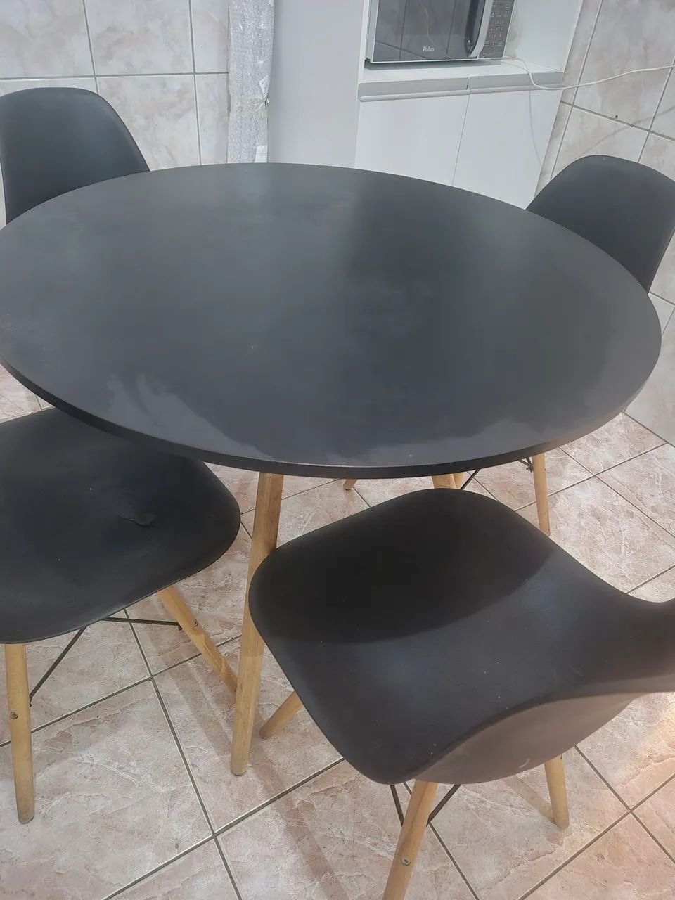 Mesa com 4 cadeiras - Foto 3