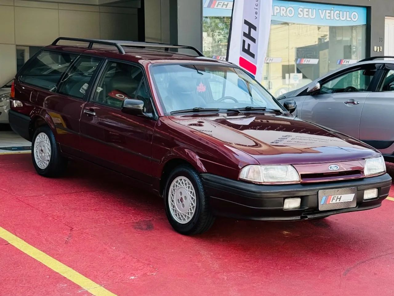 Ford Royale GL 2.0/2.0i 2P E 4P (álcool) 1994 - Foto 4