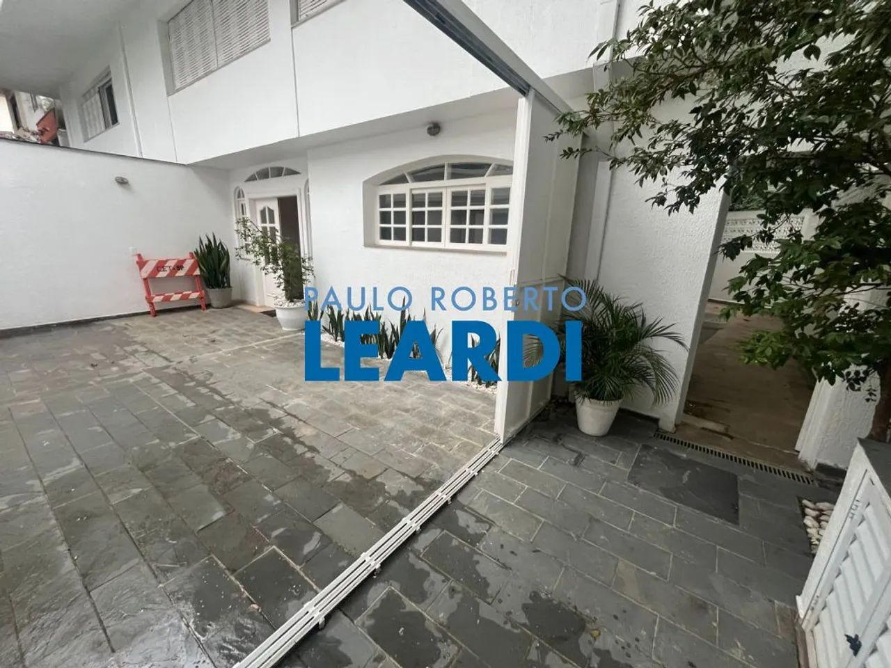 CASA ASSOBRADADA - VILA MADALENA - SP