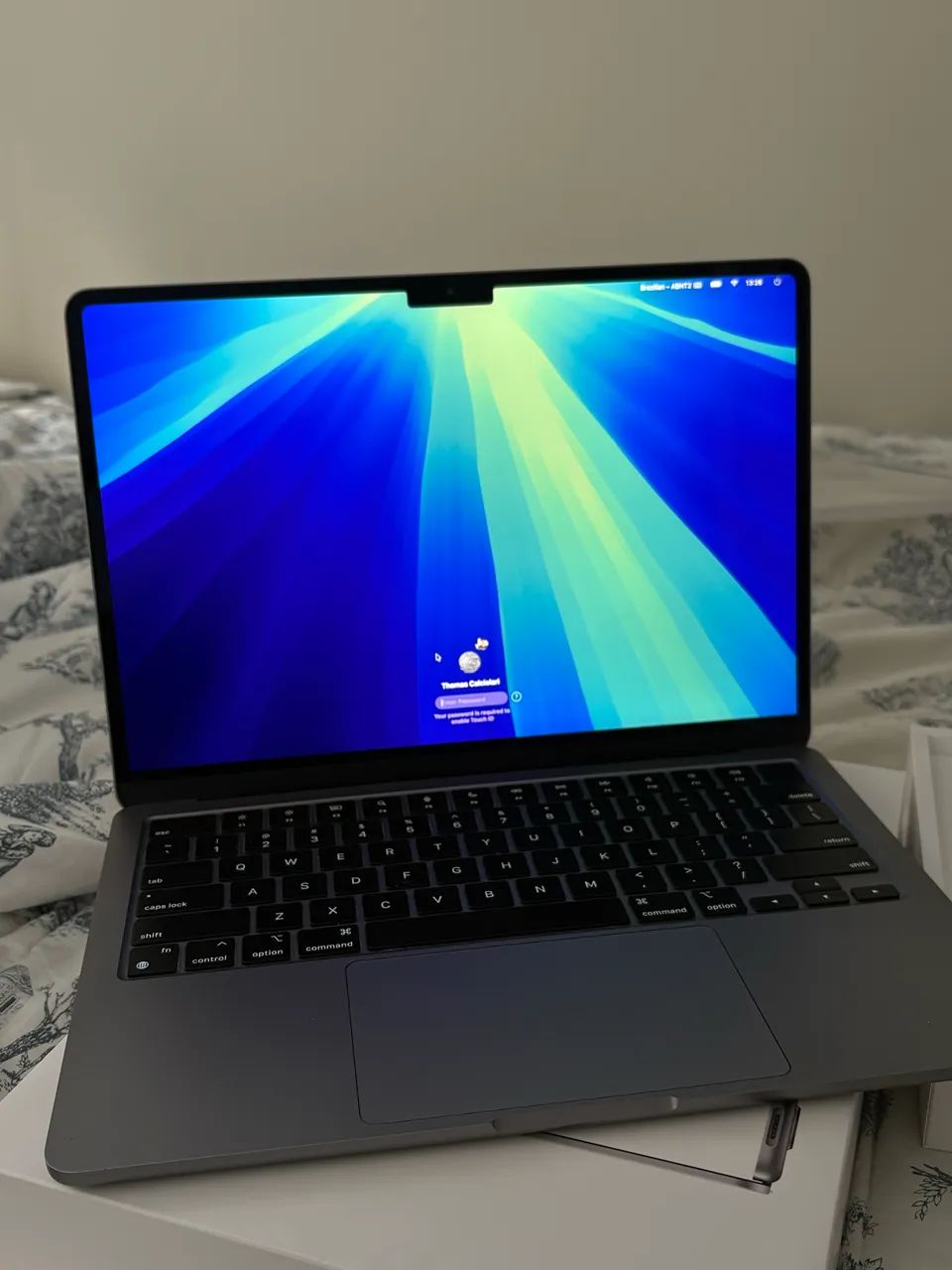Macbook Air M2 256gb/8gb + Hub Usb | Perfeito Estado - Foto 2
