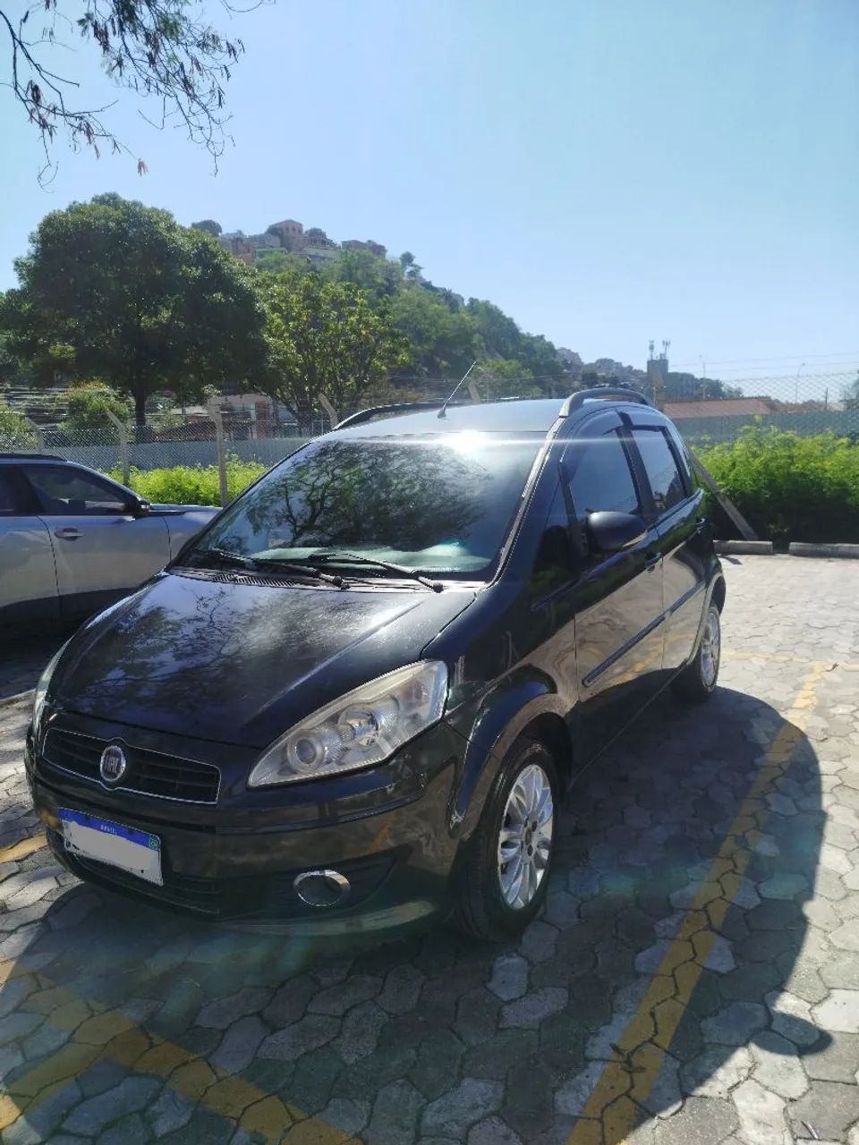 Fiat Idea Attractive 1.4 Fire Flex 8V 5P 2013 - Foto 3