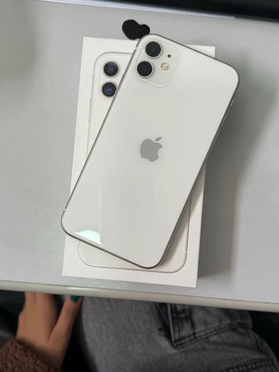 iphone 11 | 128gb | Branco | 74% Saúde da bateria 