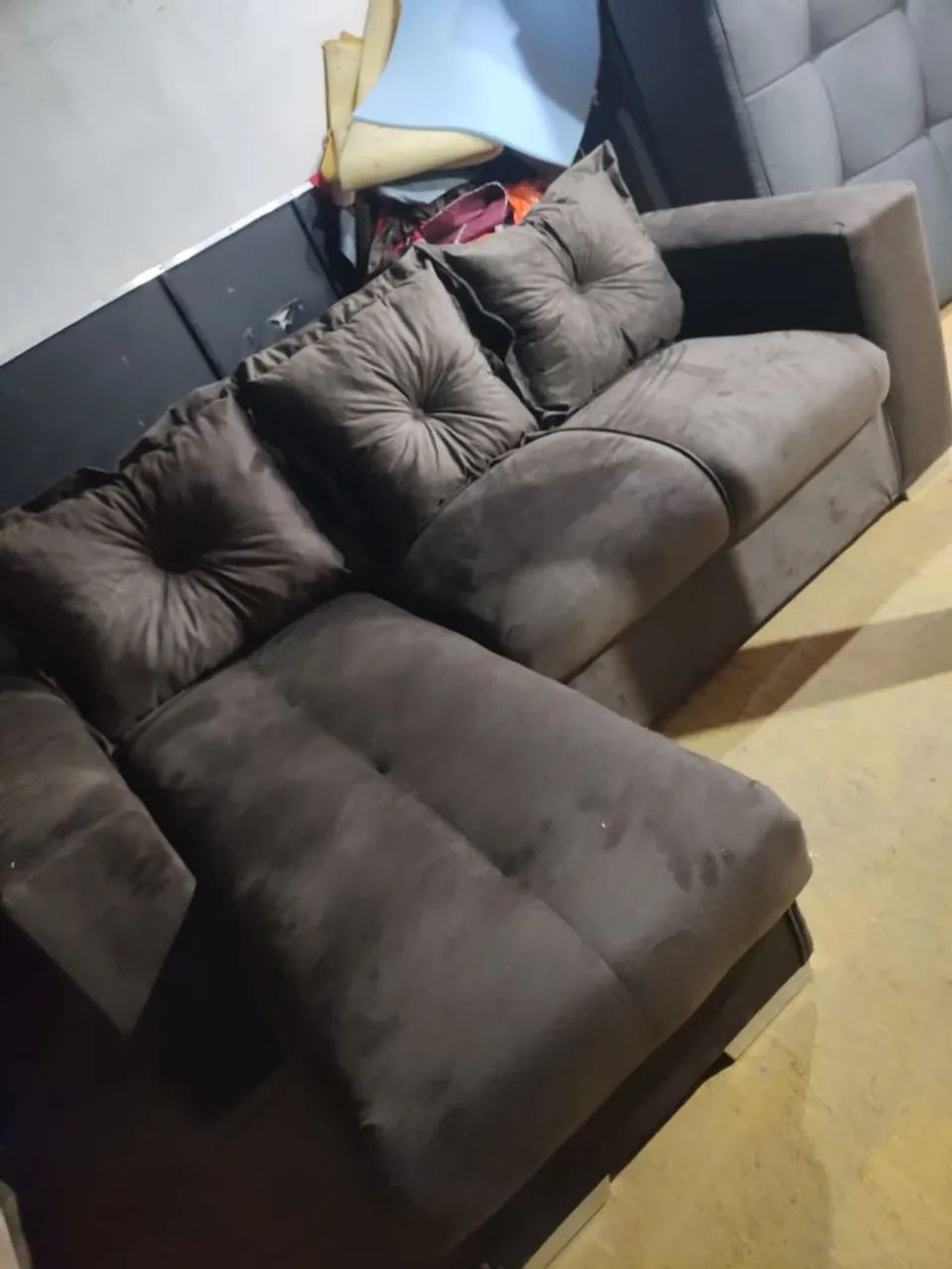 Sofá novo com chaise  - Foto 3