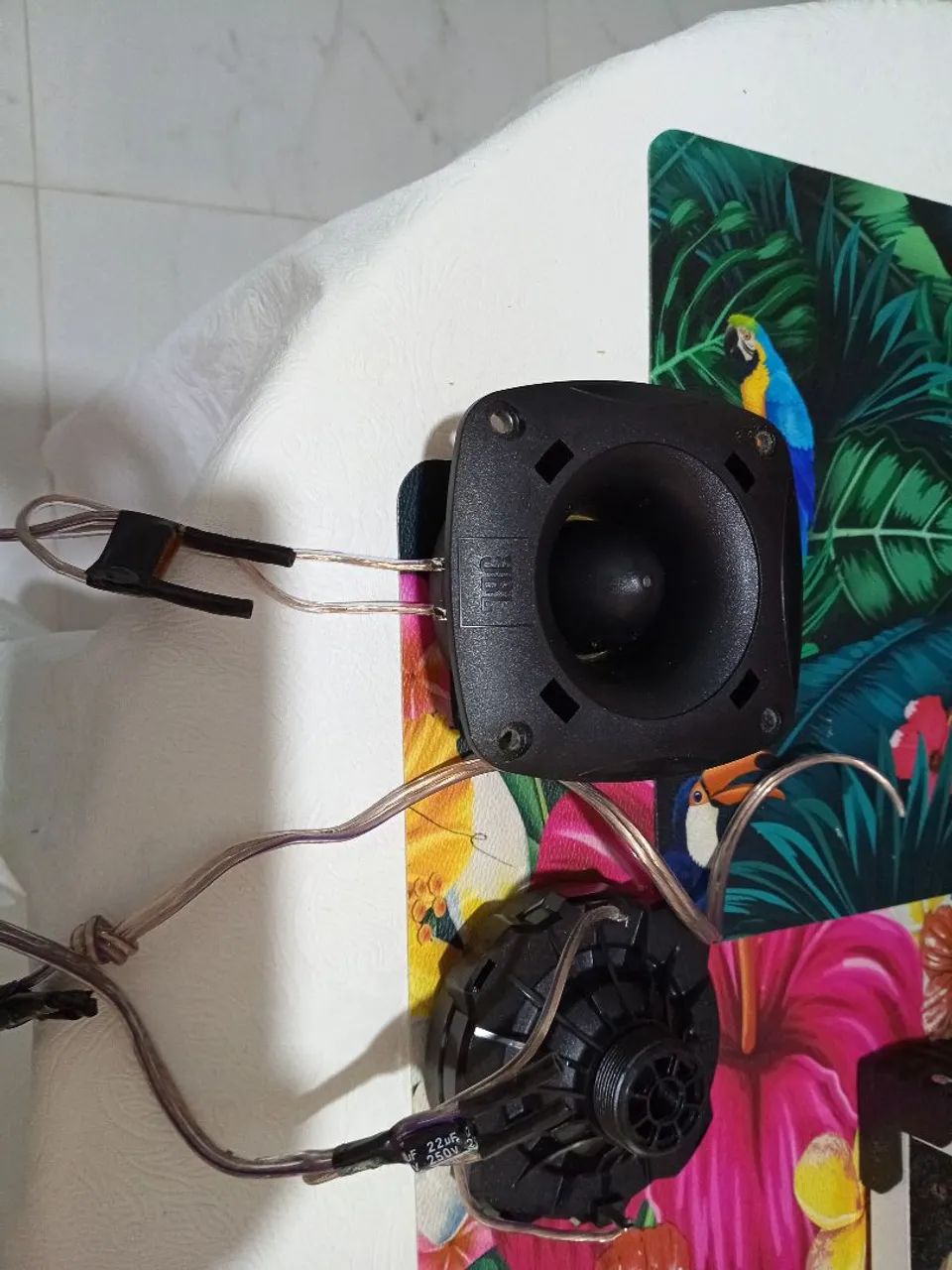 Box tweeter e corneta JBL , faço troca celular.