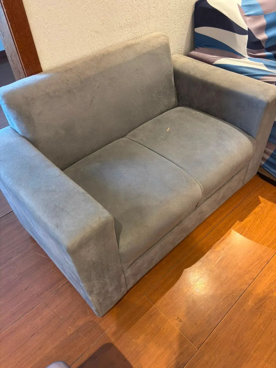 Sofá de 2 lugares - Foto 2