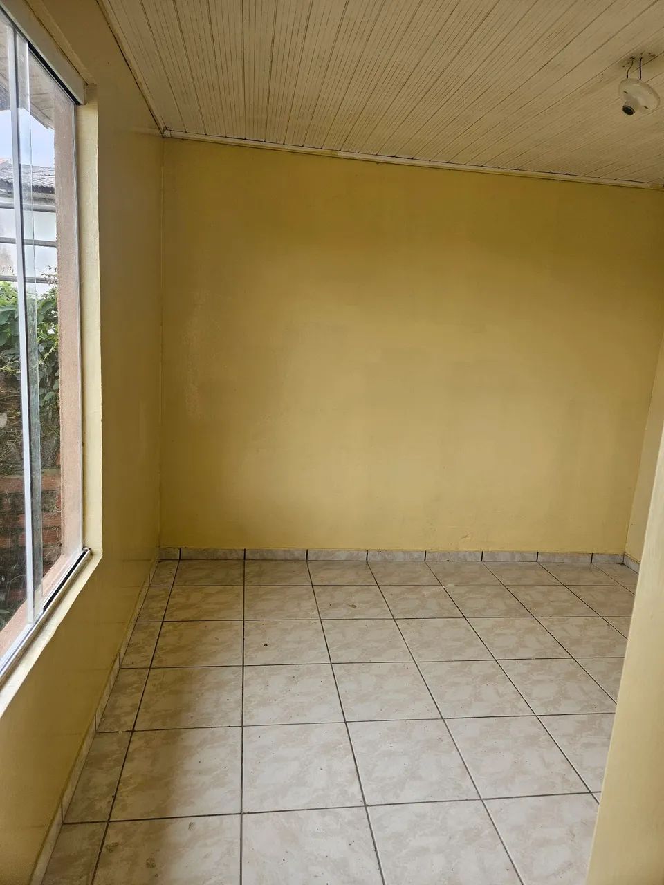 Alugo casa 1 quarto - Foto 2