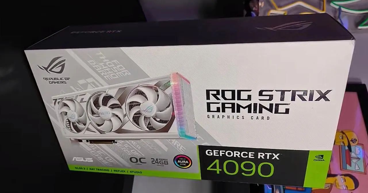 Placa de vídeo GeForce Rtx Strix 4090 lacrada com nota 