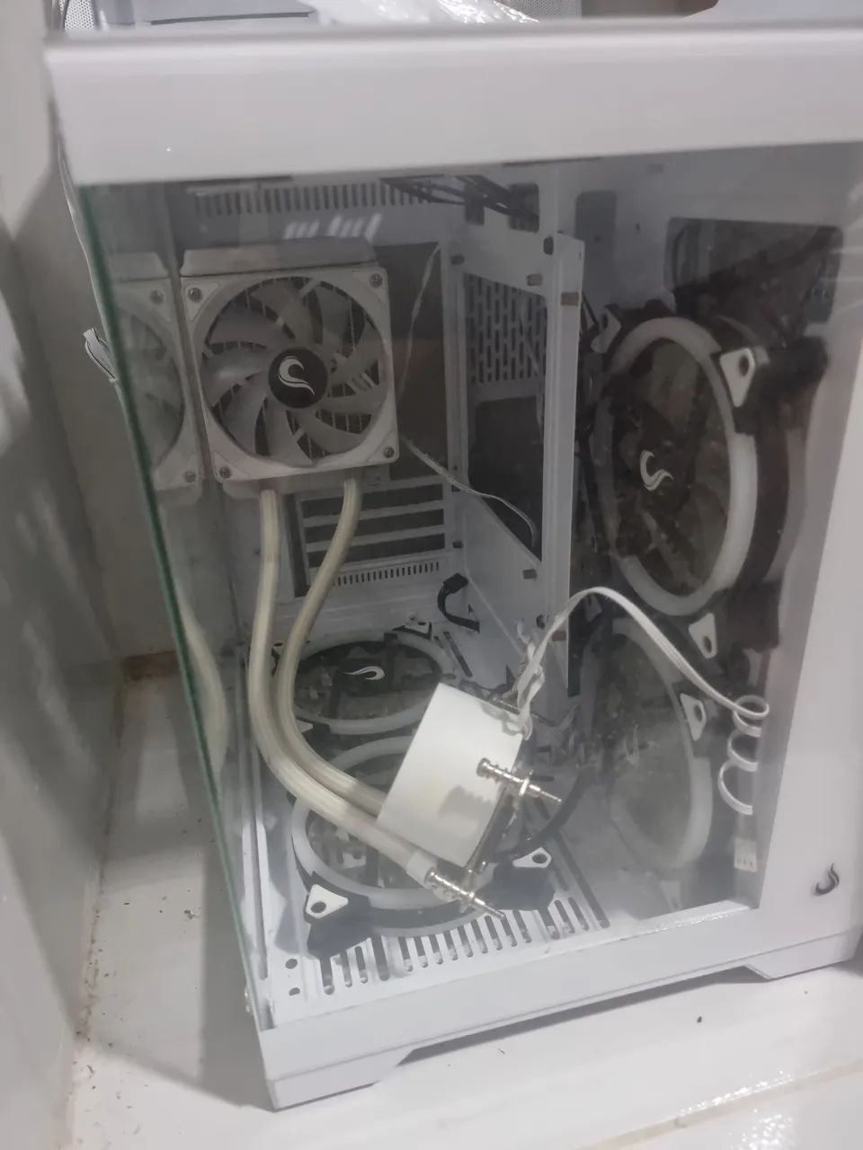 Vendo gabinete com watercooler e fans - Foto 3