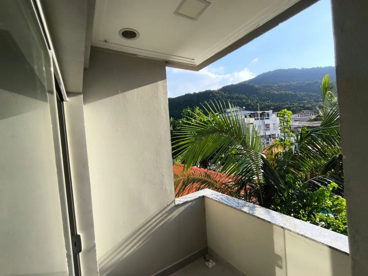 Aluguel Anual apartamento de 3 dormitórios  - Foto 2