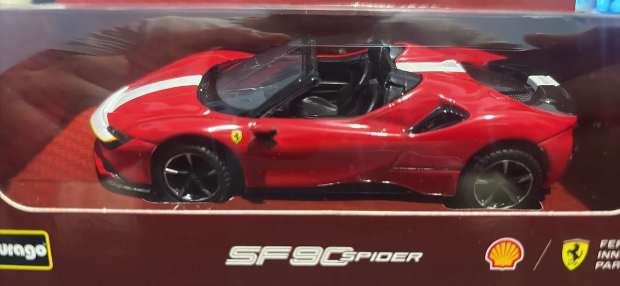 Miniatura SF90 Shell (lacrado)