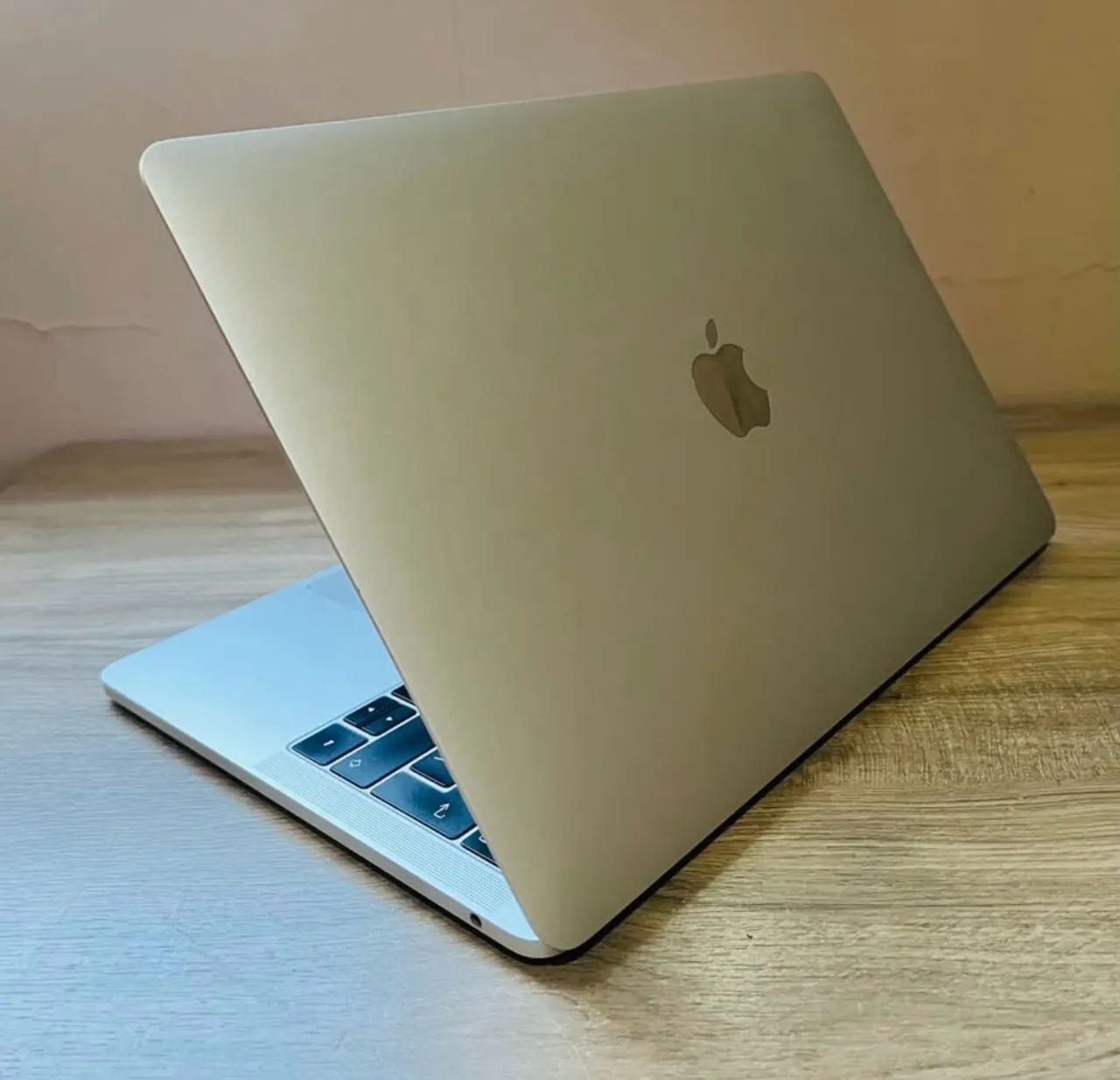 Vendo macbook pro 2017 - Foto 3