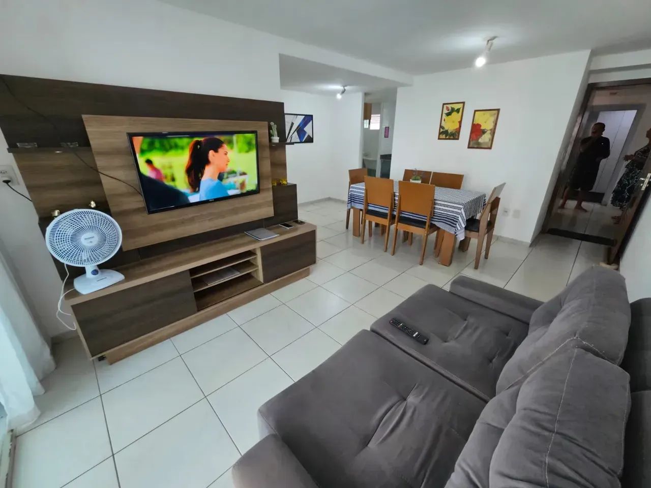 APARTAMENTO À VENDA EM TAMBAÚ