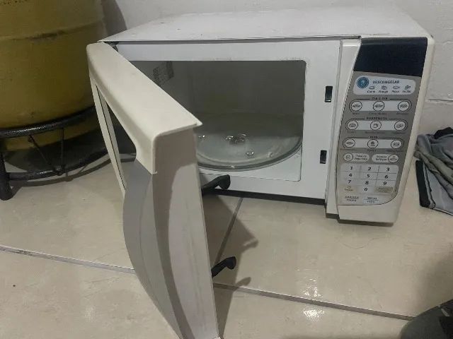 Vende-se microondas com defeito de uso  - Foto 3