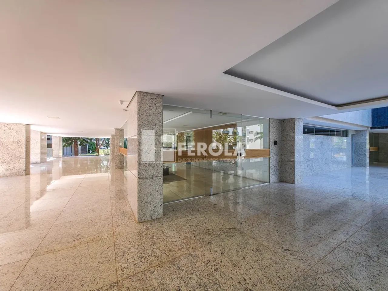 Ed. reformado e granito, excelente localização - Foto 3
