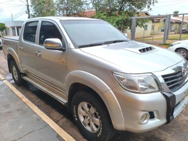 Toyota Hilux Hilux CD SRV D4-D 4x4 3.0 TDI Diesel Aut 2012