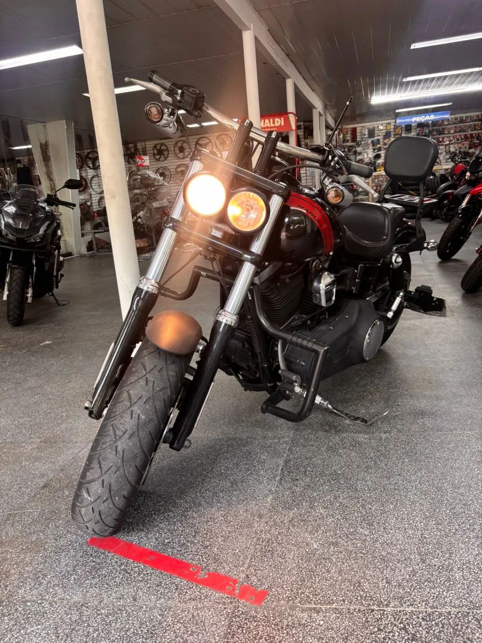 Harley Davidson FatBob  - Foto 2