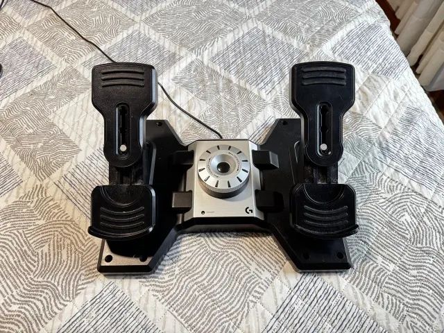 Simulador de Voo Logitech (Kit Completo) - Foto 3
