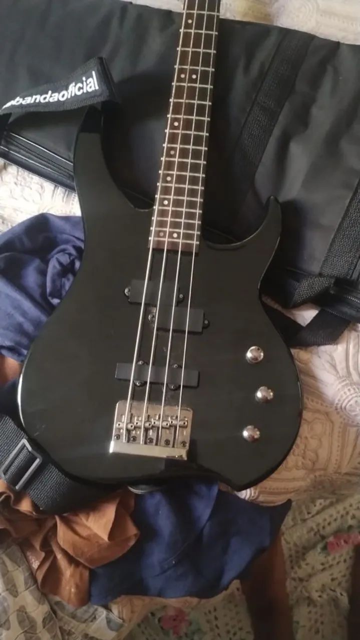 Samick greg bennett  4 cordas  - Foto 4
