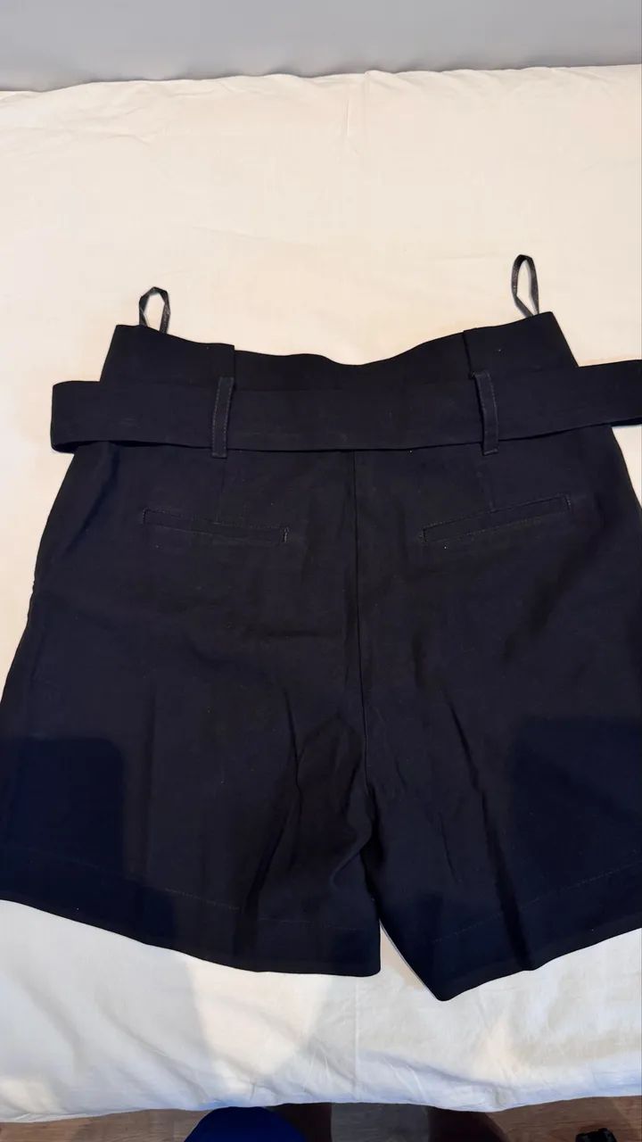 Shorts Gregory Preto tamanho 38