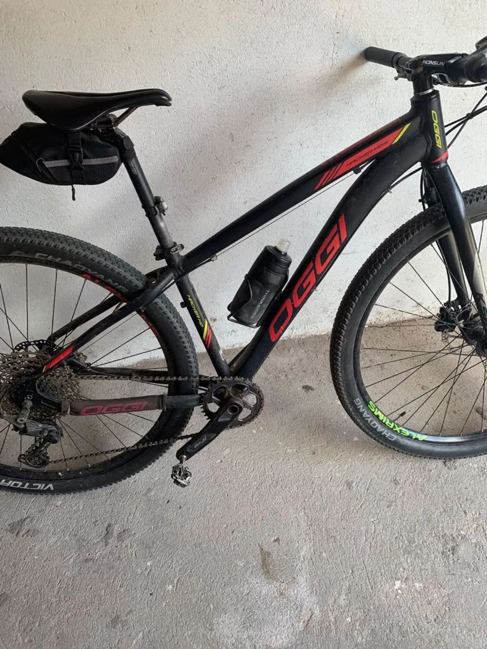 Vendo bicicleta semi nova  - Foto 5