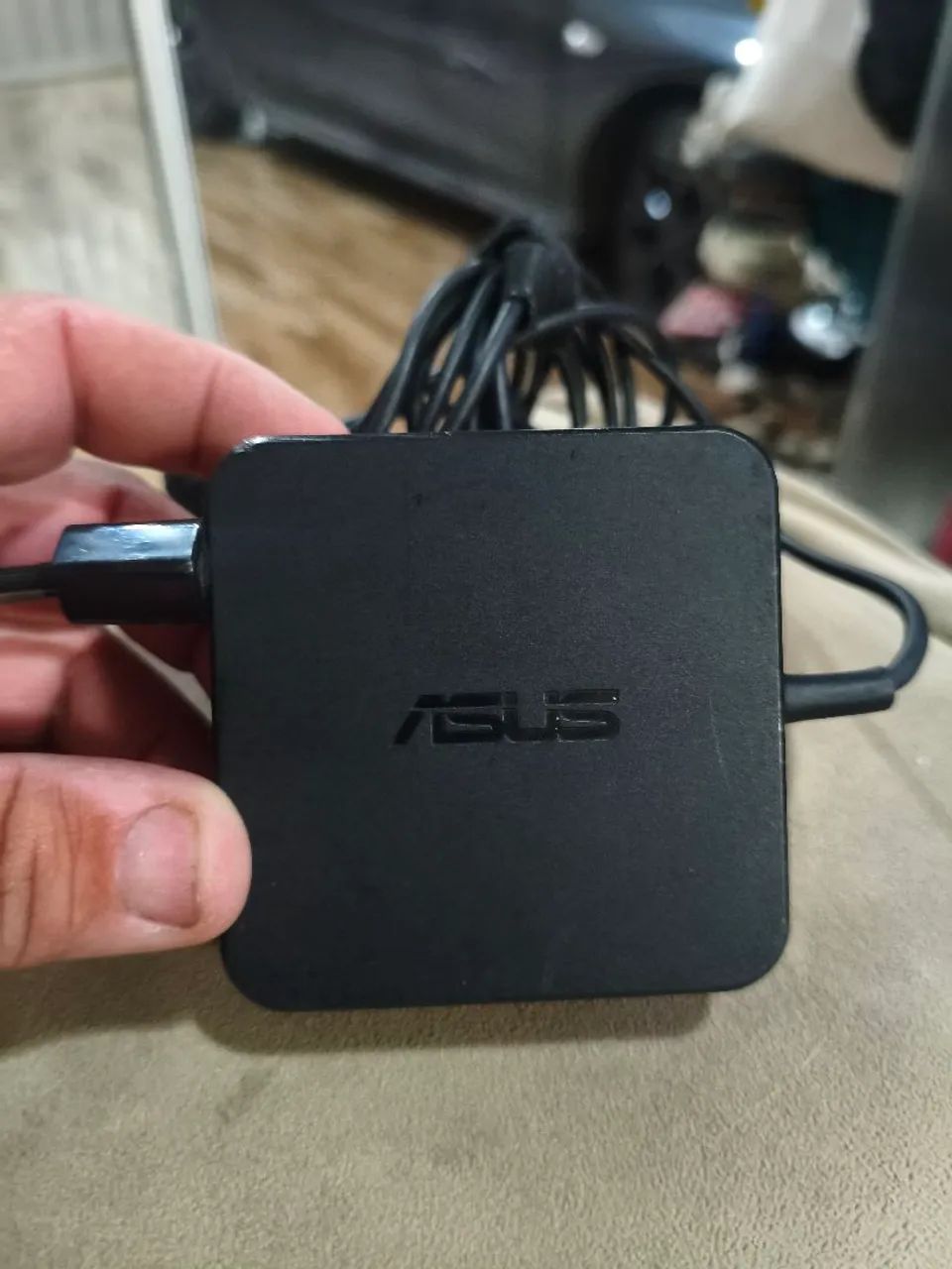 Fonte de notebook Asus  - Foto 2