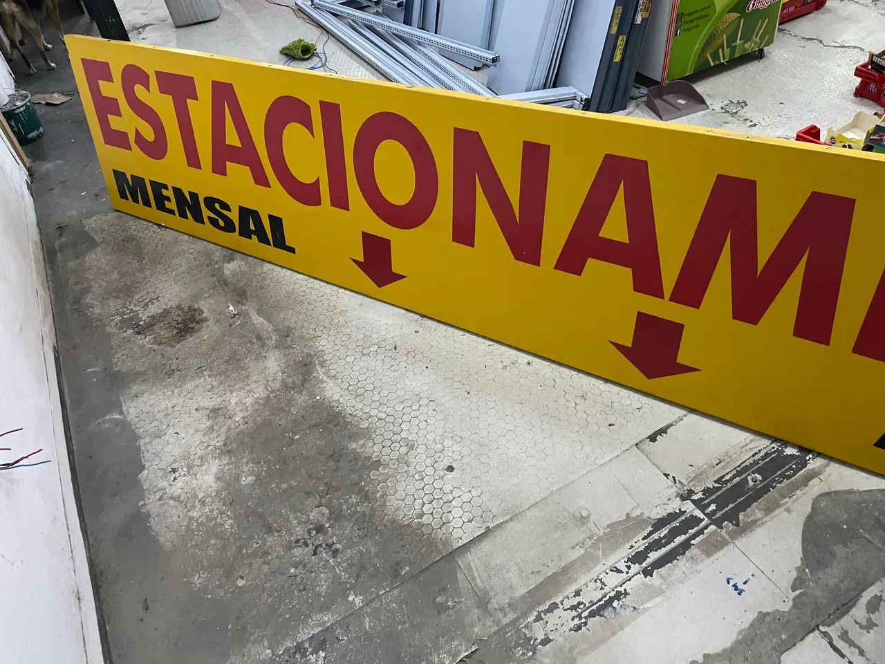 Placa de ferro para fachada de estacionamento - Foto 2
