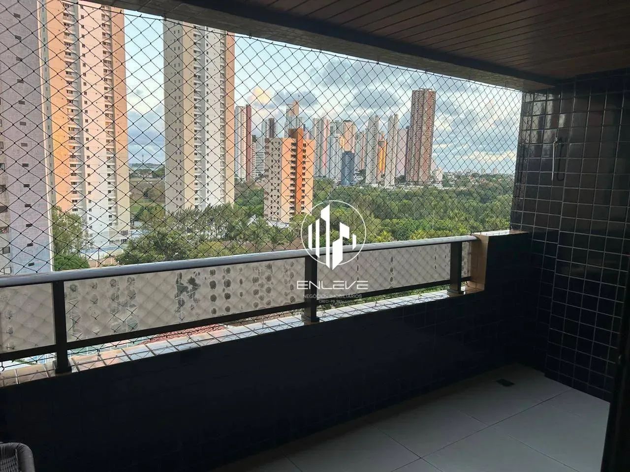 Amplo apartamento com 04 quartos no Miramar - Foto 3