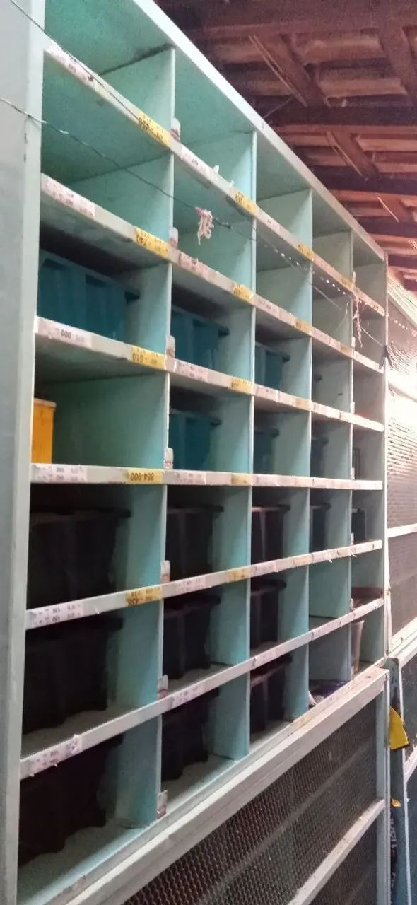 Prateleira de aço com 32 DIVISÓRIAS  - Foto 5
