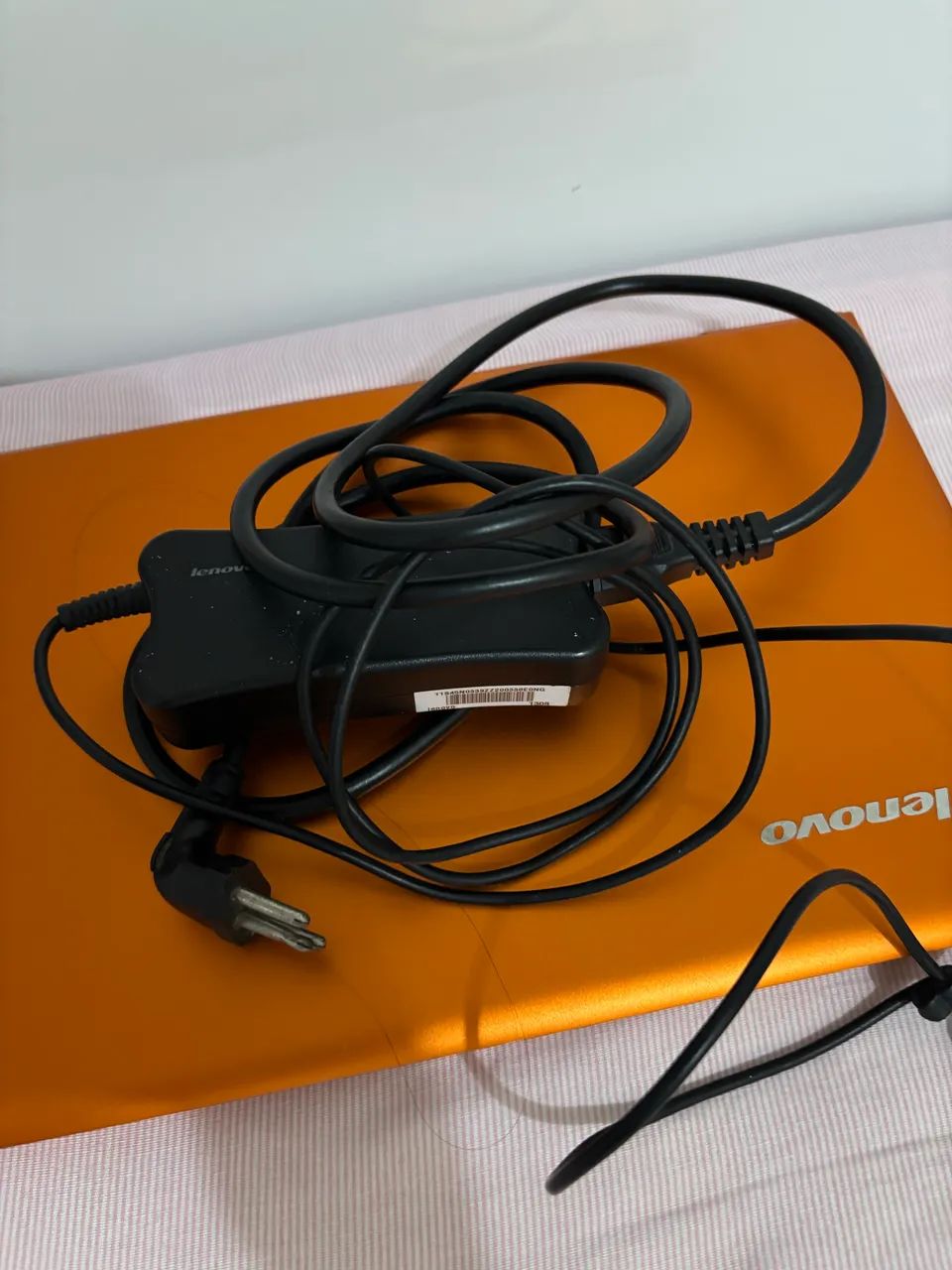 Notebook Lenovo IdeaPad u330p - Foto 3